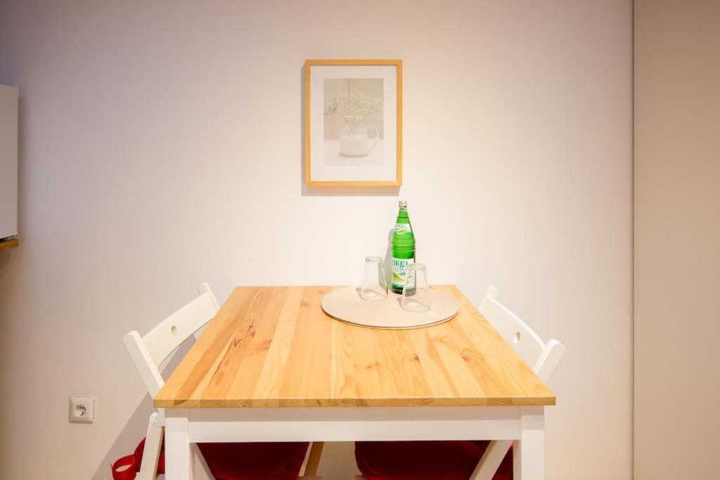 Brühl Apartment Wilhelmstr Fuer Bis Zu 3 Personen מראה חיצוני תמונה