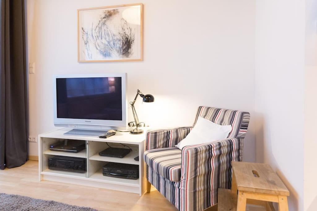 Brühl Apartment Wilhelmstr Fuer Bis Zu 3 Personen מראה חיצוני תמונה